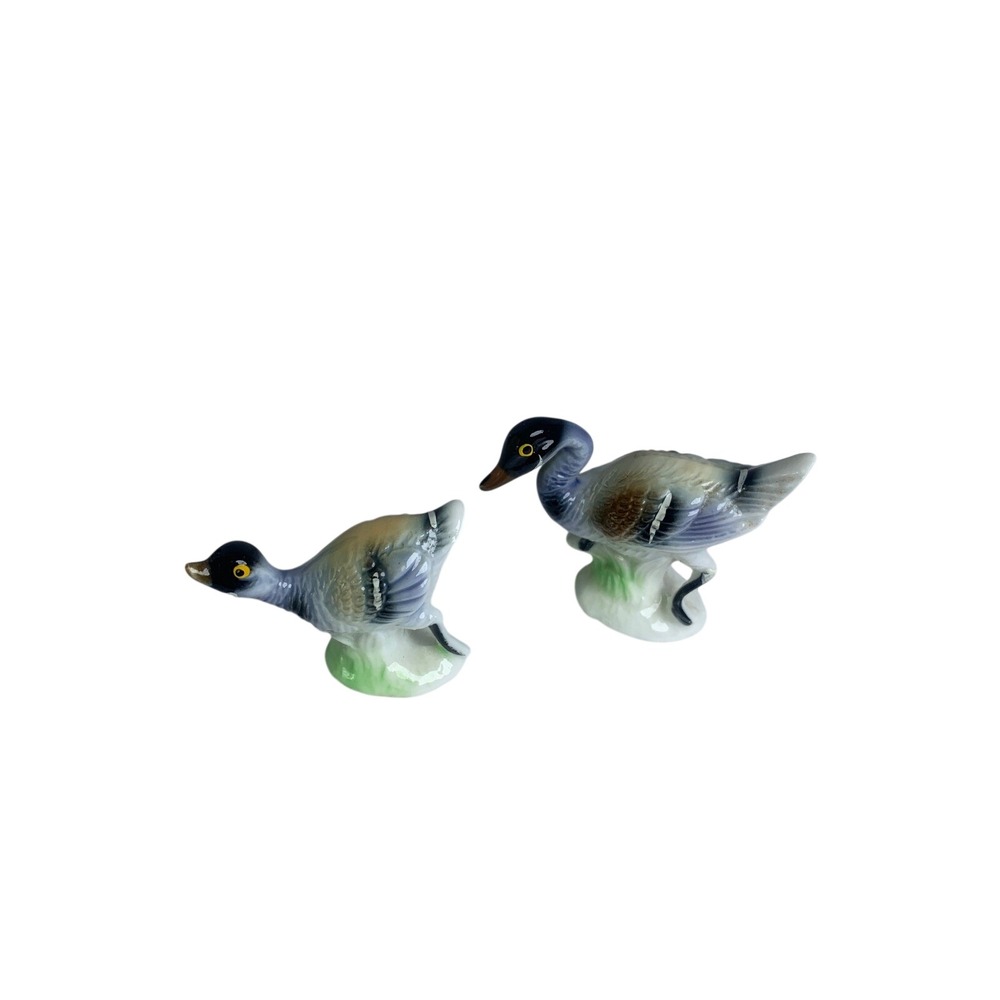 Vintage 70s Ceramic‎ Goose Figurines Set of 2 Hand Painted Miniature Waterfowl
